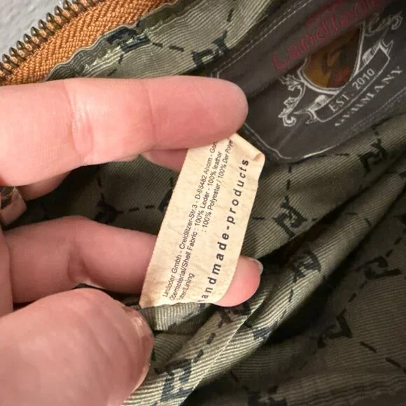 Landleder Casual City Leather Bag - Picture 6 of 8